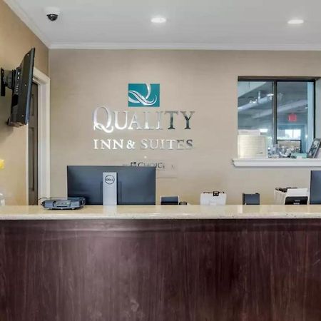 Quality Inn & Suites Oceanblock Ocean City Extérieur photo