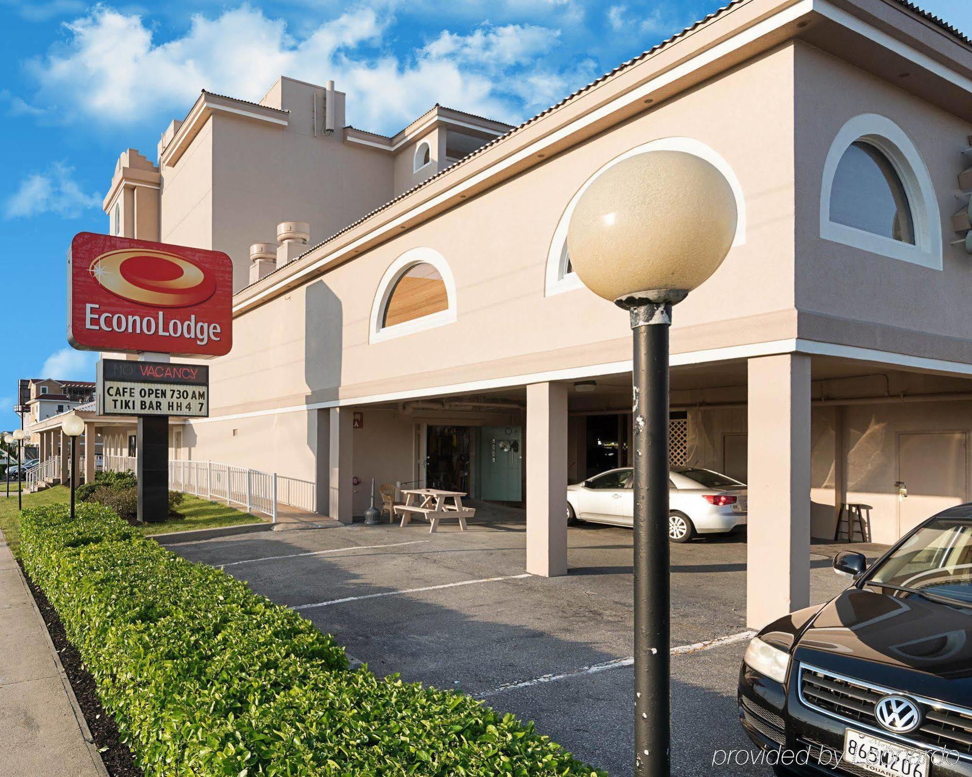 Quality Inn & Suites Oceanblock Ocean City Extérieur photo